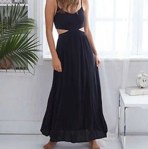 NWOT Aerie Black Maxi Dress (Size M)